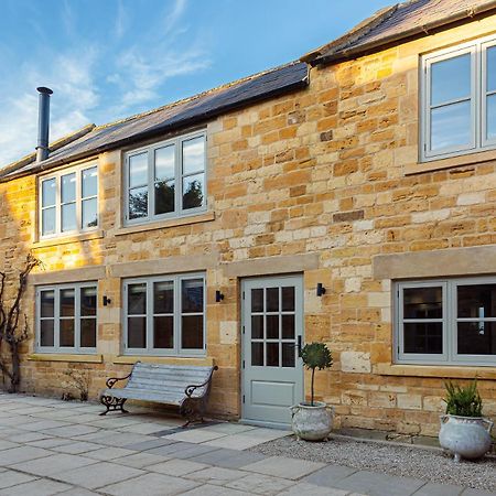 Luxury Cotswold Retreats Villa Moreton-in-Marsh Exterior photo